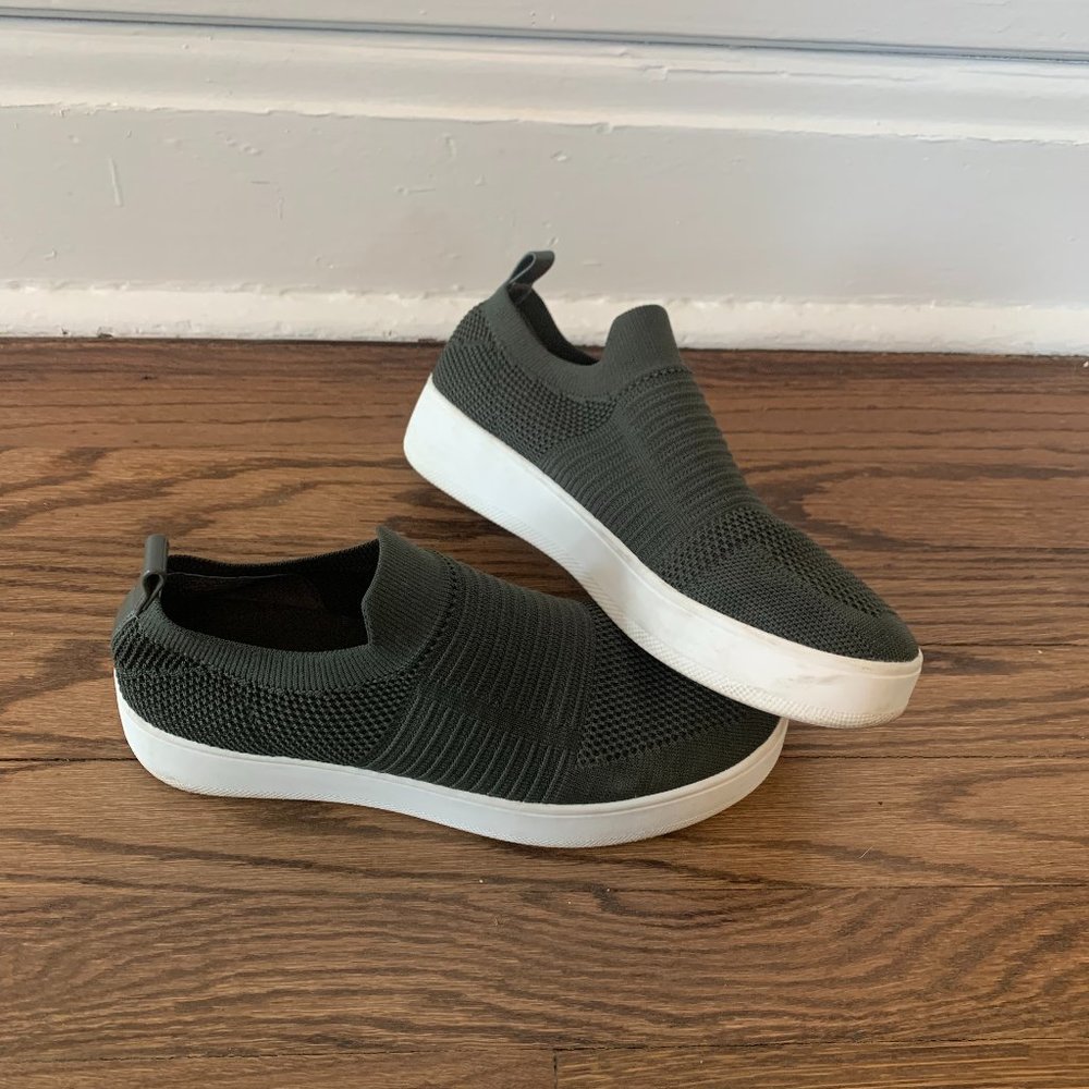 STEVE MADDEN beale platform slip on sneakers Womens Sz 9